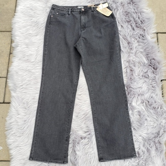 NWT Coldwater Creek classic fit jeans sz 14 - Picture 1 of 6